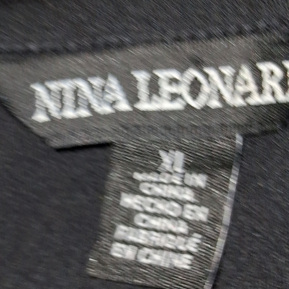 NWOT 2 Piece Pant Set With Crystal Bar Detailing    Size XL - Picture 14 of 14